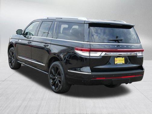 2024 Lincoln Navigator Reserve