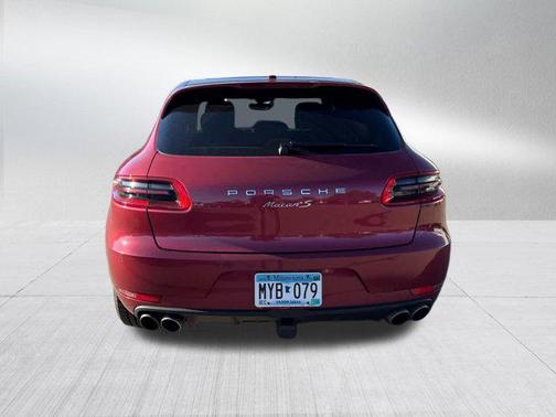 2015 Porsche Macan S