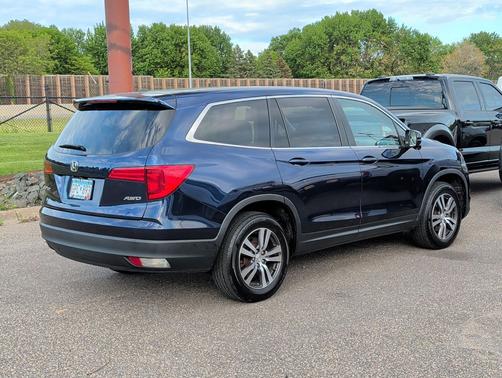 Obsidian Blue Pearl 2017 Honda Pilot EX-L