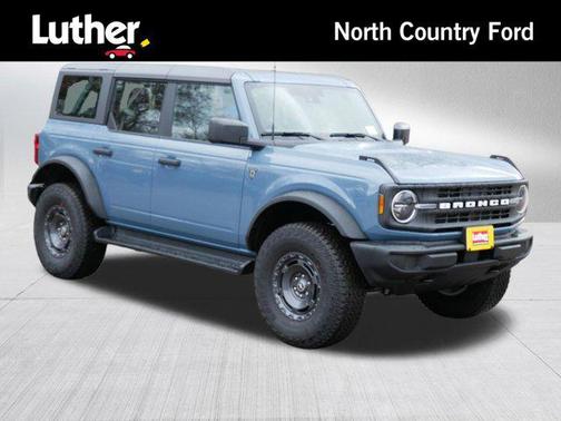 Azure Gray Metallic Tri-Coat 2025 Ford Bronco Base