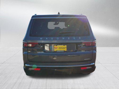2024 Jeep Wagoneer L Series II 4x4