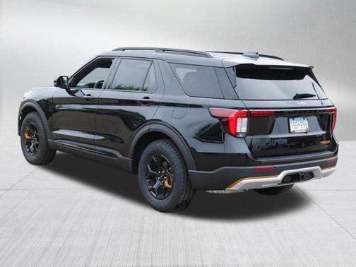 Agate Black Metallic 2026 Ford Explorer Tremor