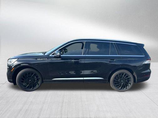2022 Lincoln Aviator Reserve AWD