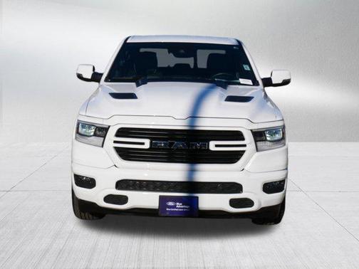 Bright White Clearcoat 2023 RAM 1500 Laramie