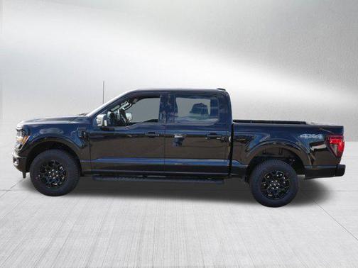 Agate Black Metallic 2026 Ford F-150 XLT