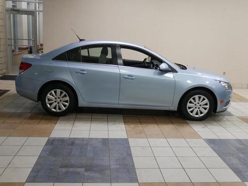 Ice Blue Metallic 2011 Chevrolet Cruze LT