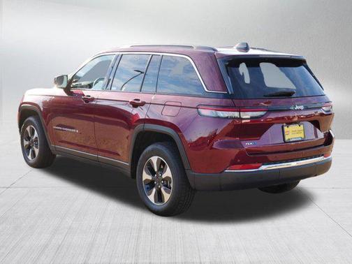 2024 Jeep Grand Cherokee 4xe Base