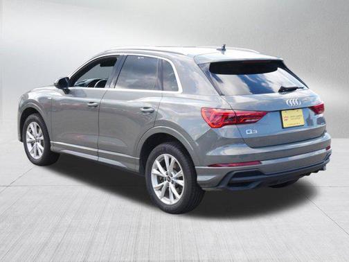 2023 Audi Q3 Premium 45 TFSI S line quattro Tiptronic