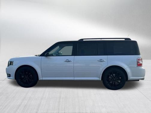 White Platinum Metallic Tri-Coat 2019 Ford Flex SEL