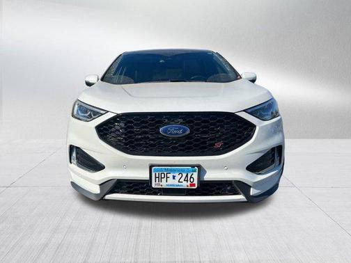 2022 Ford Edge ST