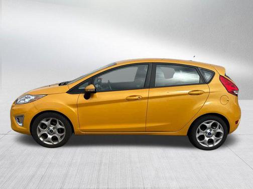 2011 Ford Fiesta SES