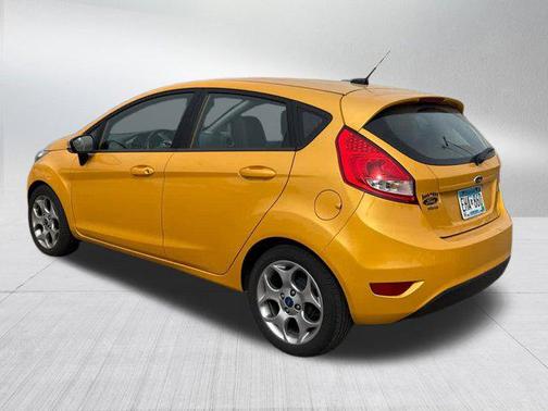 2011 Ford Fiesta SES