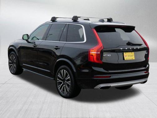2020 Volvo XC90 T5 Momentum