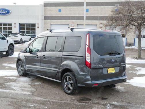 2023 Ford Transit Connect Titanium w/Rear Liftgate