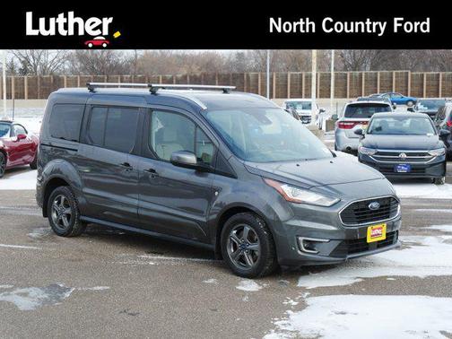 2023 Ford Transit Connect Titanium w/Rear Liftgate