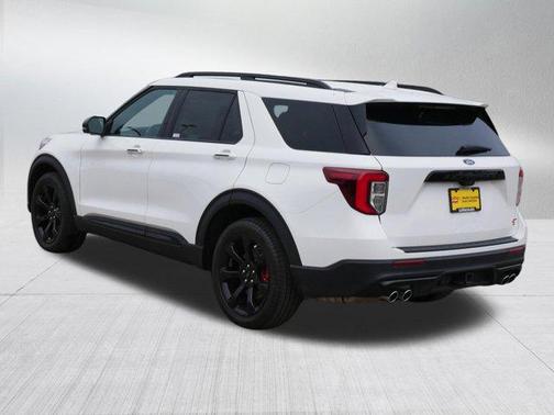 Star White Metallic Tri-Coat 2024 Ford Explorer ST