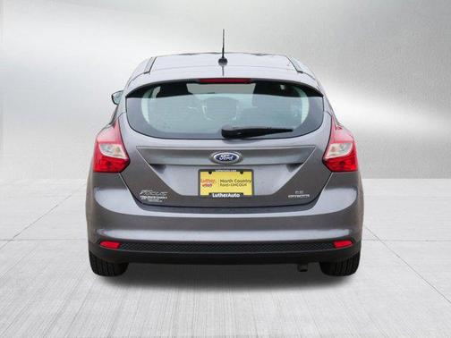 Sterling Gray Metallic 2014 Ford Focus SE
