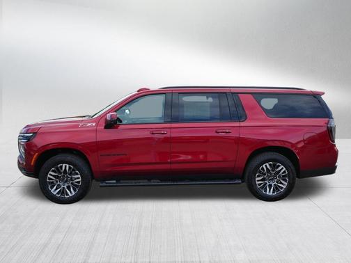 Radiant Red Tintcoat 2026 Chevrolet Suburban Z71, 4WD