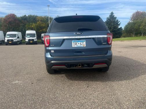 Blue Metallic 2019 Ford Explorer XLT