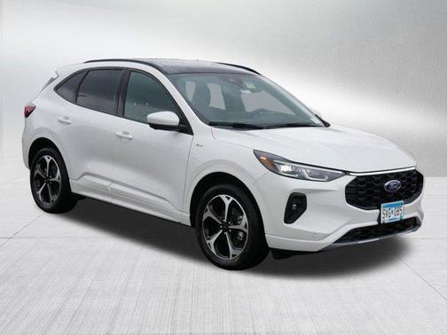 2025 Ford Escape ST-Line Elite
