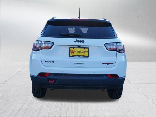 2023 Jeep Compass Trailhawk