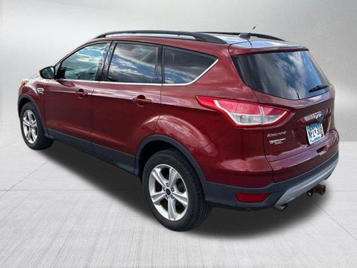 Sunset 2014 Ford Escape SE