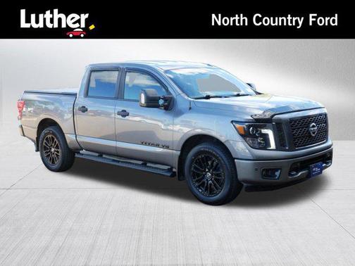 2018 Nissan Titan SV