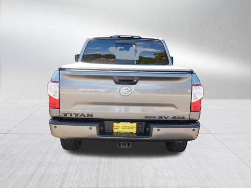 2018 Nissan Titan SV