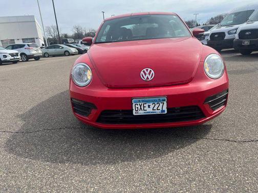 2019 Volkswagen Beetle 2.0T SE
