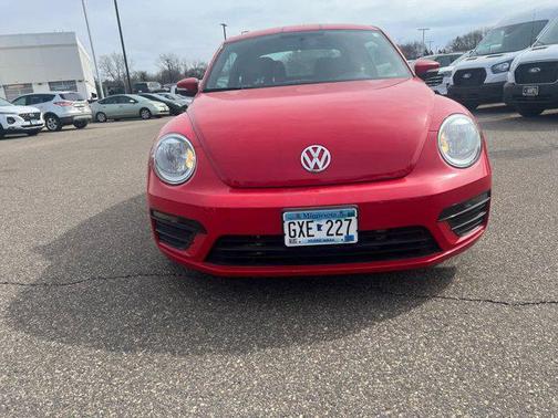 2019 Volkswagen Beetle 2.0T SE