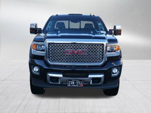 2016 GMC Sierra 2500 Denali