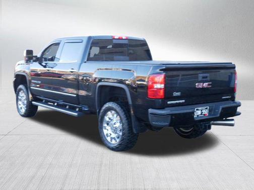2016 GMC Sierra 2500 Denali