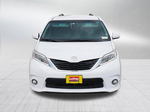 2015 Toyota Sienna SE