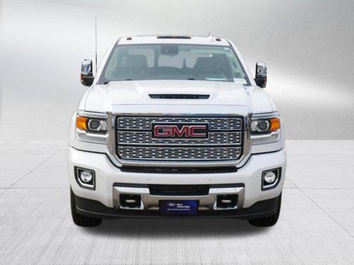 White Frost Tricoat 2019 GMC Sierra 2500 Denali