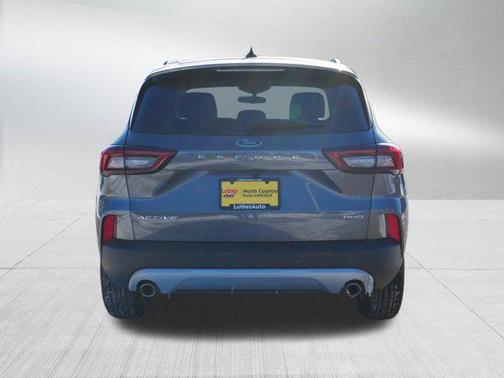 Carbonized Gray Metallic 2025 Ford Escape Active
