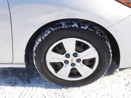 2017 Chevrolet Cruze LS