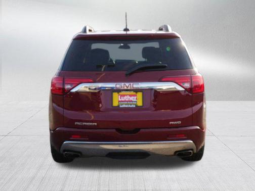 2018 GMC Acadia Denali