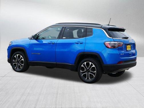 Hydro Blue Pearlcoat 2024 Jeep Compass Limited
