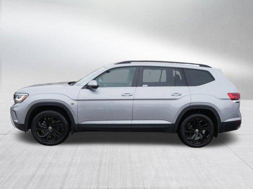2023 Volkswagen Atlas 3.6L SE w/Technology