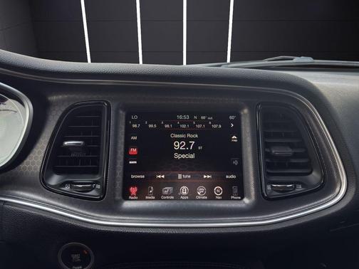 2016 Dodge Challenger R/T Scat Pack