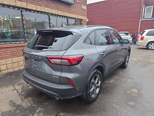 2025 Ford Escape ST-Line Select