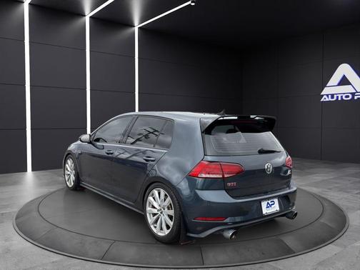 2020 Volkswagen Golf GTI 2.0T S
