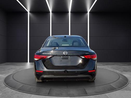 Black 2023 Nissan Sentra SV