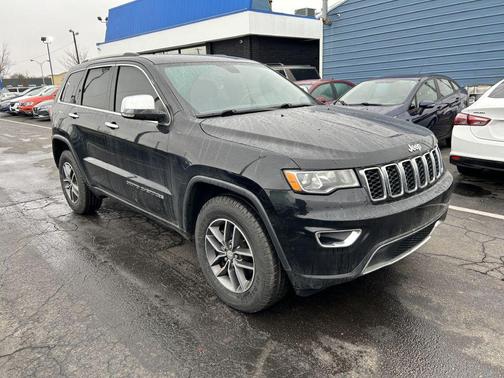 Photo 2 of 11 of 2018 Jeep Grand Cherokee Limited