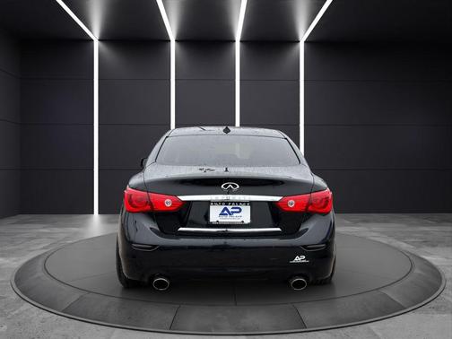 Black 2017 INFINITI Q50 KBB VALUE 18K WOW