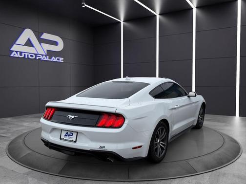 2021 Ford Mustang EcoBoost Premium