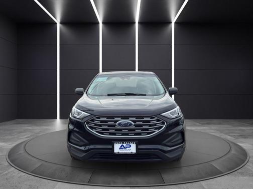 2019 Ford Edge SE