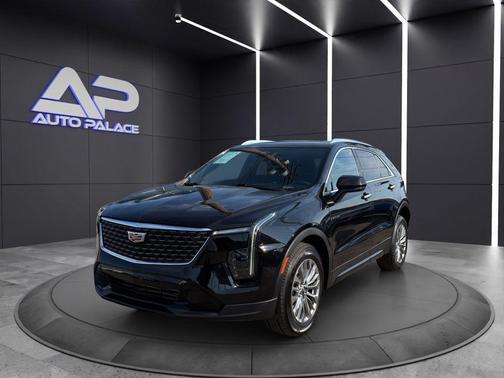 Black 2024 Cadillac XT4 Premium Luxury