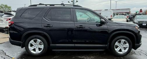 2023 Honda Pilot LX
