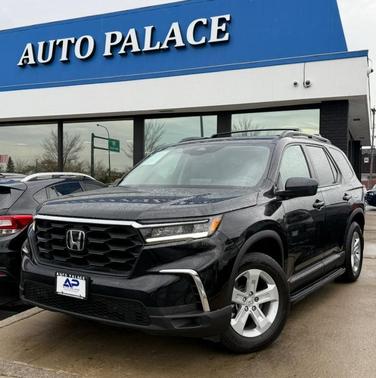 2023 Honda Pilot LX